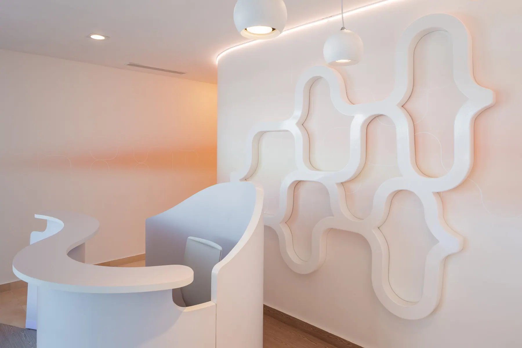 Dermic Dermatology Clinic — imagen 13