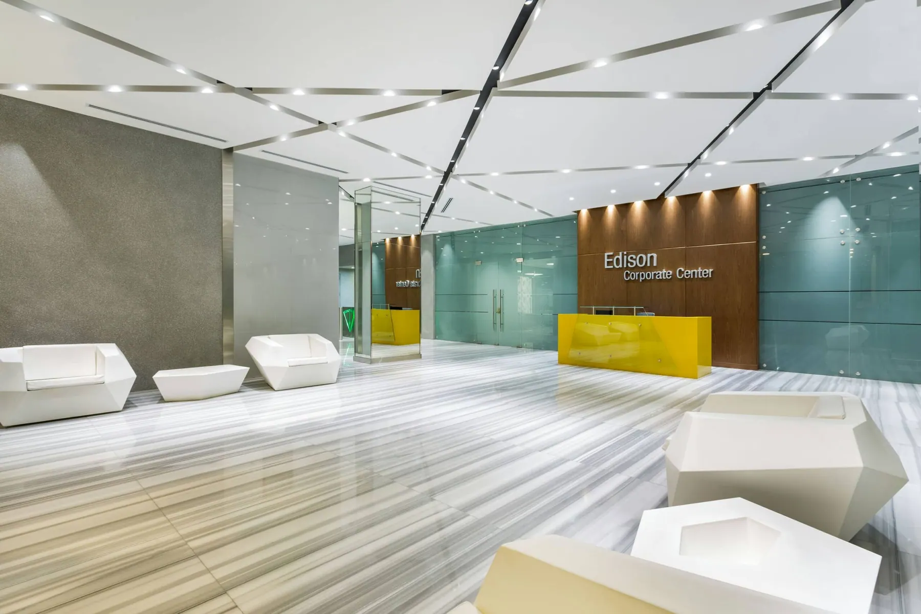 Edison Corporate Center — imagen 1