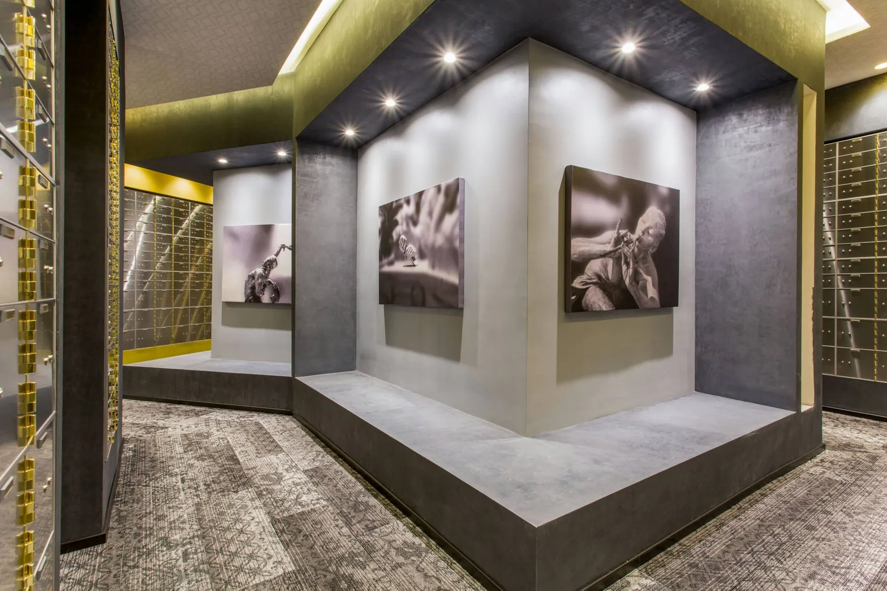 Panama Vaults — imagen 1